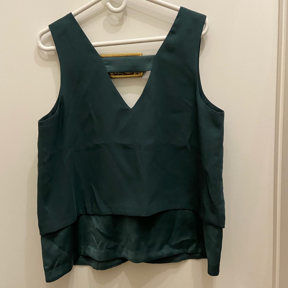 Banana Republic Sleeveless Blouse